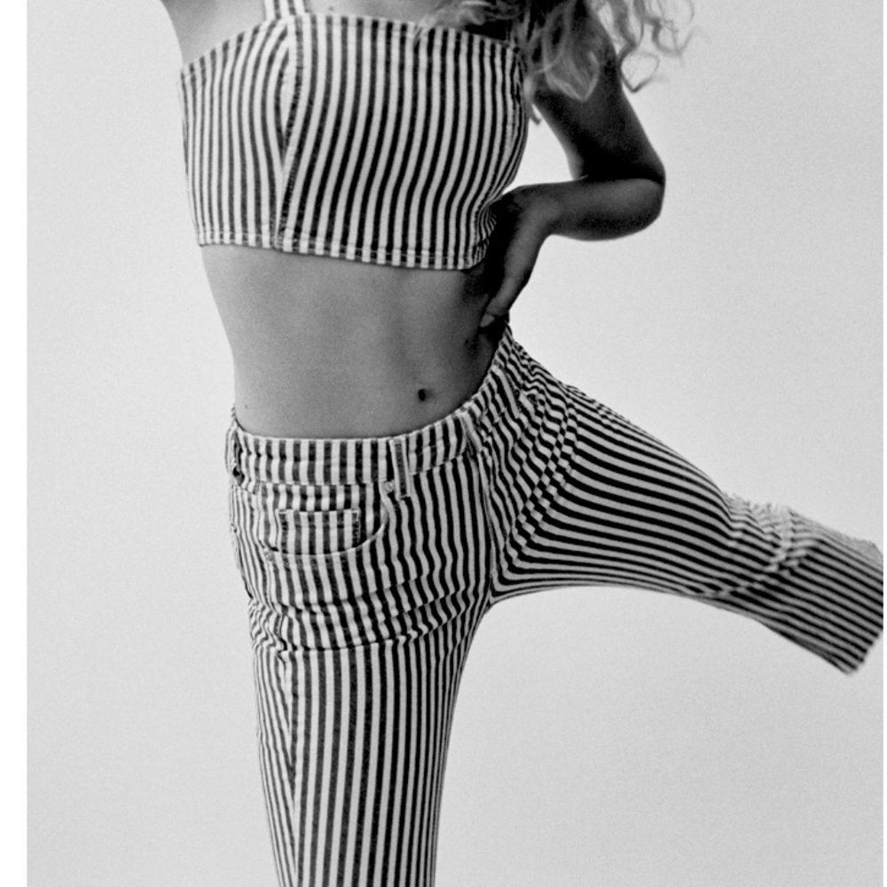 Zara Black and White Striped Cropped Jeans
